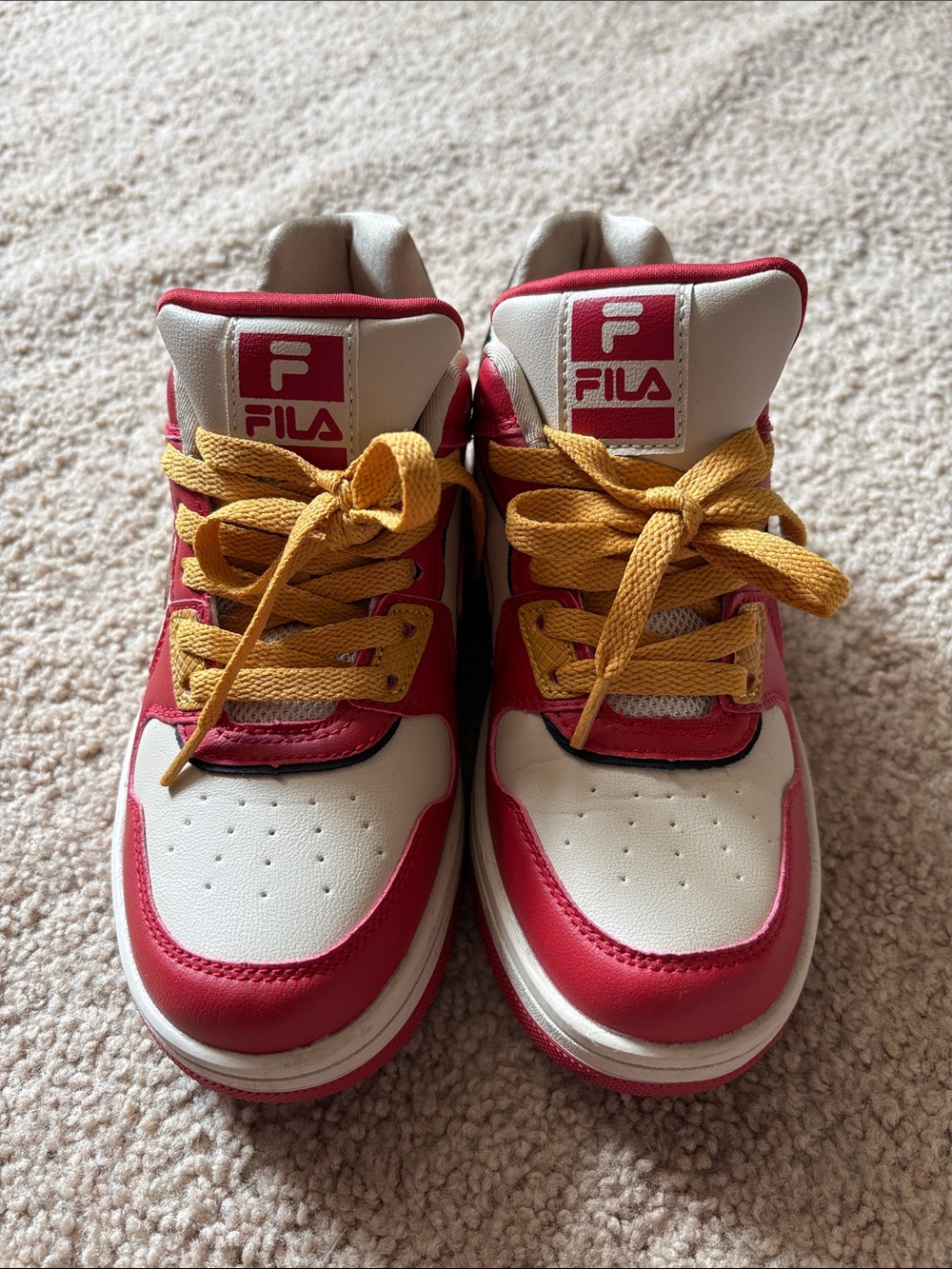 FILA women’s sneakers